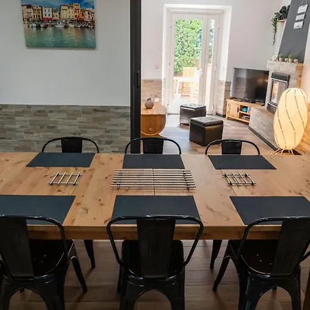 Superb House With Large Terrace Sea View Xz Appartement